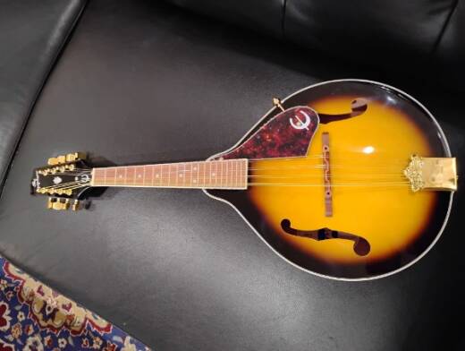 Epiphone MM-30 Mandolin | Long & McQuade